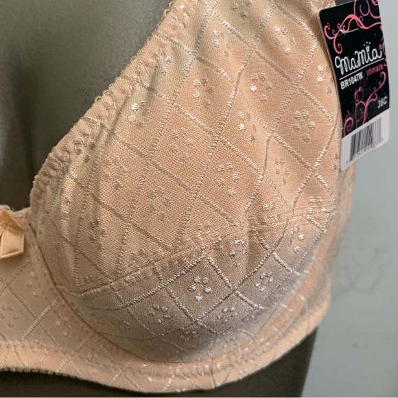 Mamia Beige Bra with Textured Pattern beige bra lightly padded 36C - Picture 2 of 10